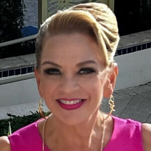 Profile photo of Laura Nolette