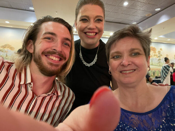 37EBC20B-215E-49CE-ACE2-804BFD78A9DF