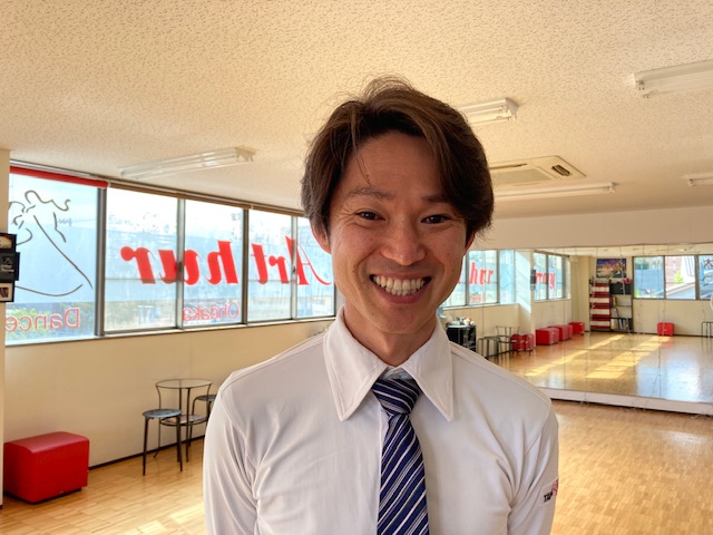 10C68DE6-C411-46E5-890B-9659B1DCBB5B