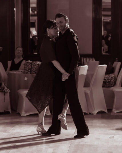 78D47CC9-4C5C-487B-A0DB-92F4ADD4C3A8